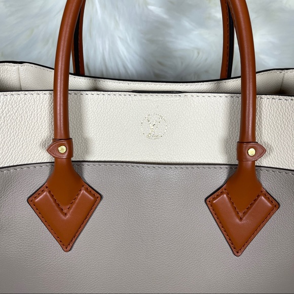 Louis Vuitton On My Side Satchel - Picture 6 of 16